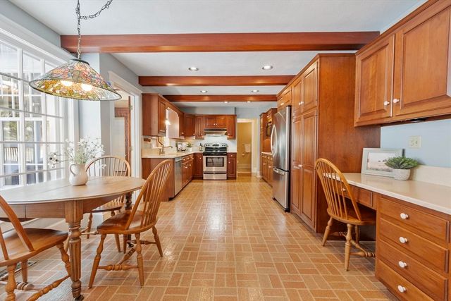 23 Tahanto Trail, Harvard, MA 01451