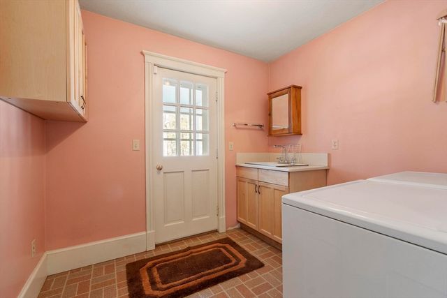 23 Tahanto Trail, Harvard, MA 01451