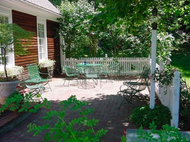 23 Tahanto Trail, Harvard, MA 01451