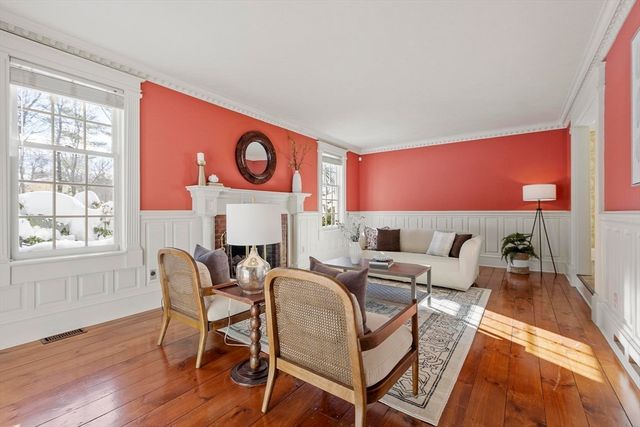 23 Tahanto Trail, Harvard, MA 01451