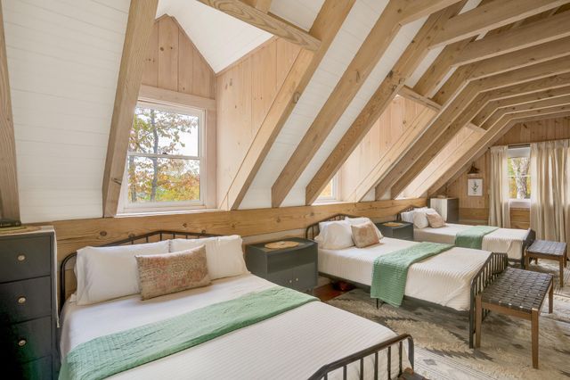 1401 Dale Trail, Menlo, GA 30731