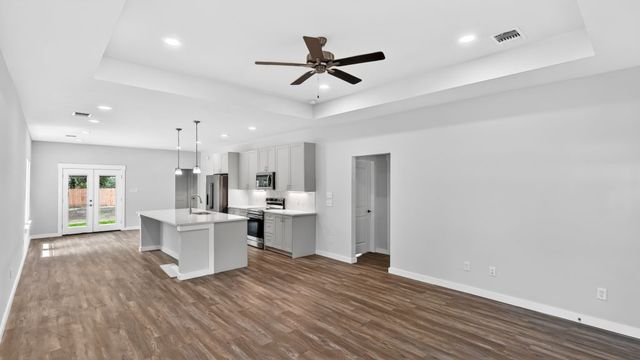 1901 Marshall Avenue, Bryan, TX 77803