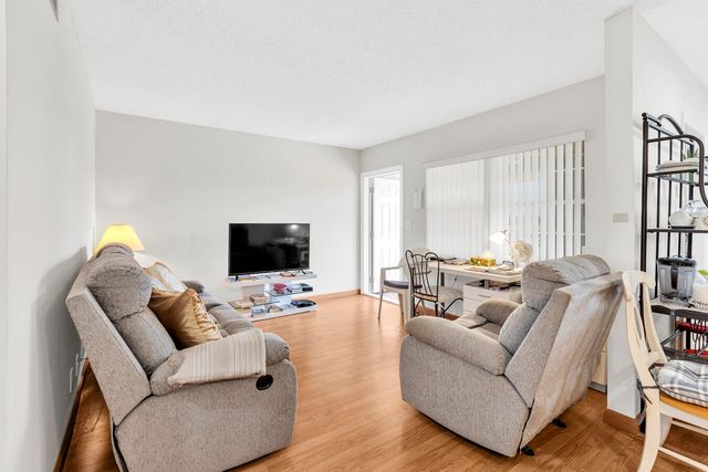 5300 Washington Street Apt D306, Hollywood, FL 33021