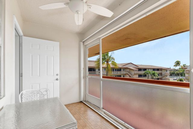 5300 Washington Street Apt D306, Hollywood, FL 33021