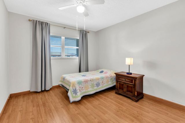 5300 Washington Street Apt D306, Hollywood, FL 33021