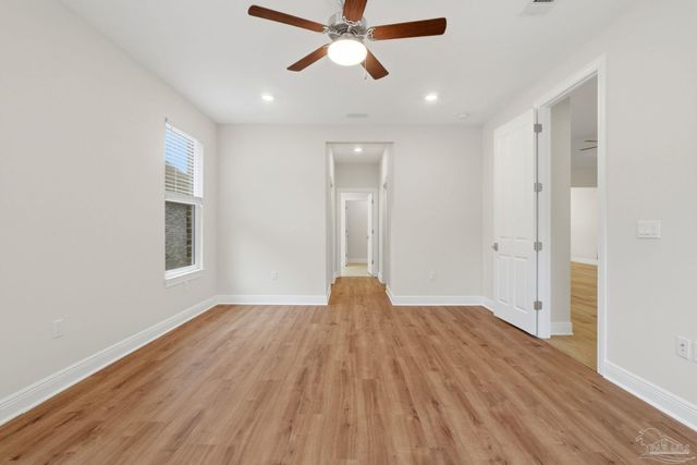 8016 Majestic Cypress Dr, Milton, FL 32583