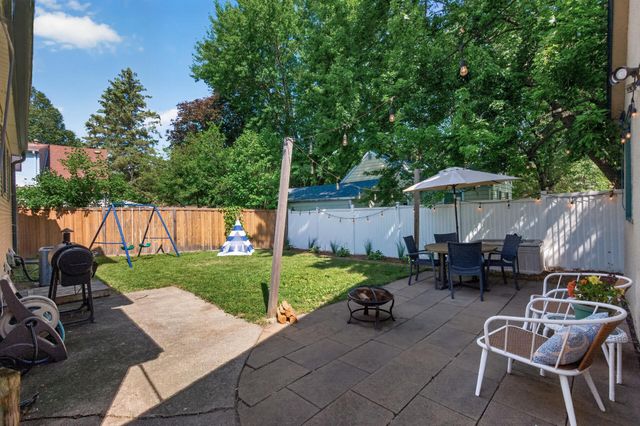1805 42nd Avenue NE, Columbia Heights, MN 55421