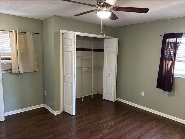 6106 LAWNCREST PLACE, Dover, FL 33527