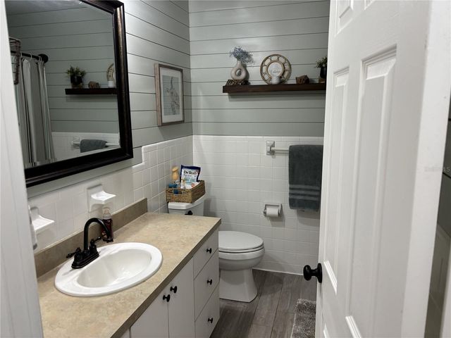 6106 LAWNCREST PLACE, Dover, FL 33527