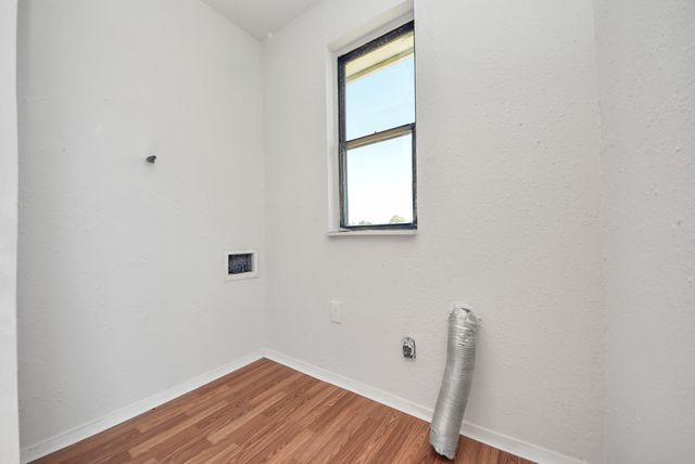 172 Road 5122, Cleveland, TX 77327