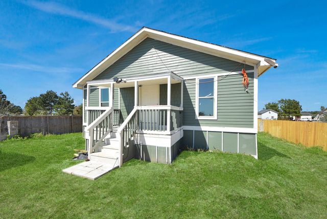 172 Road 5122, Cleveland, TX 77327