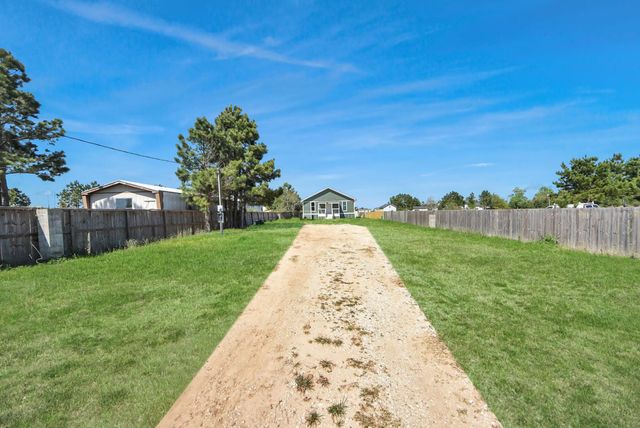 172 Road 5122, Cleveland, TX 77327