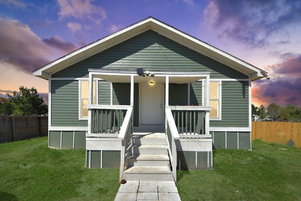 172 Road 5122, Cleveland, TX 77327