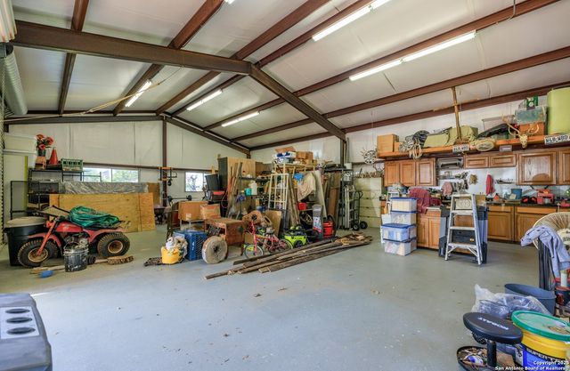 3936 S State HWY 16, Fredericksburg, TX 78624