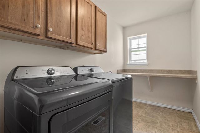 1227 Mirror Lake Lane, Billings, MT 59105
