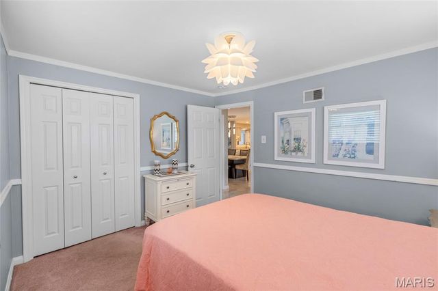 839 Meadow Acres Lane, Mehlville, MO 63125