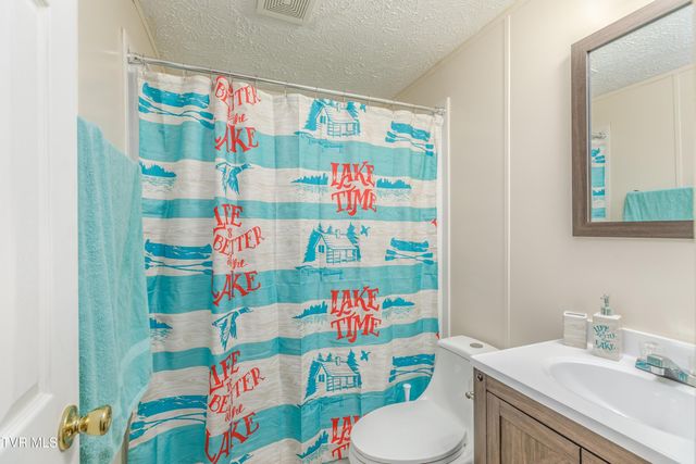 9945 Highway 11w, Mooresburg, TN 37811