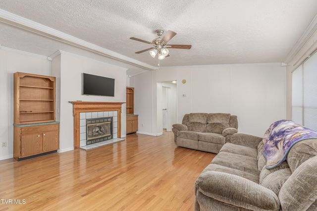 9945 Highway 11w, Mooresburg, TN 37811