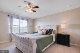 46 CREEKSIDE WAY, Burlington, NJ 08016