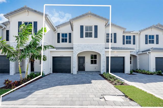 2642 SE 10 street, Homestead, FL 33035