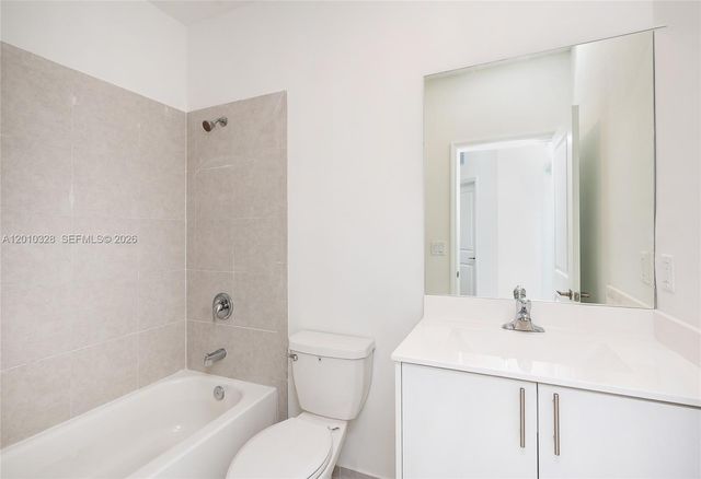 2642 SE 10 street, Homestead, FL 33035