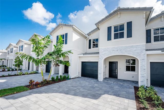 2642 SE 10 street, Homestead, FL 33035