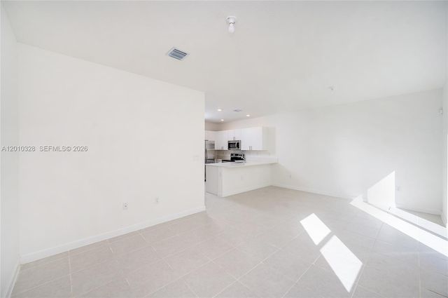 2642 SE 10 street, Homestead, FL 33035