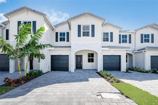 2642 SE 10 street, Homestead, FL 33035