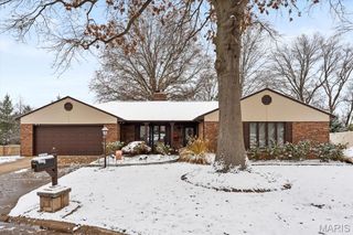 2213 Wendy Way Drive, Belleville, IL 62221