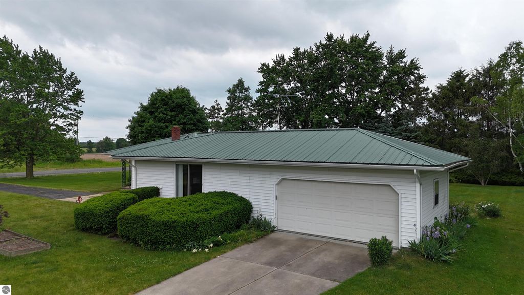 Image 26 of property listing at 2480 W Baseline Road, Mt Pleasant, MI 48858