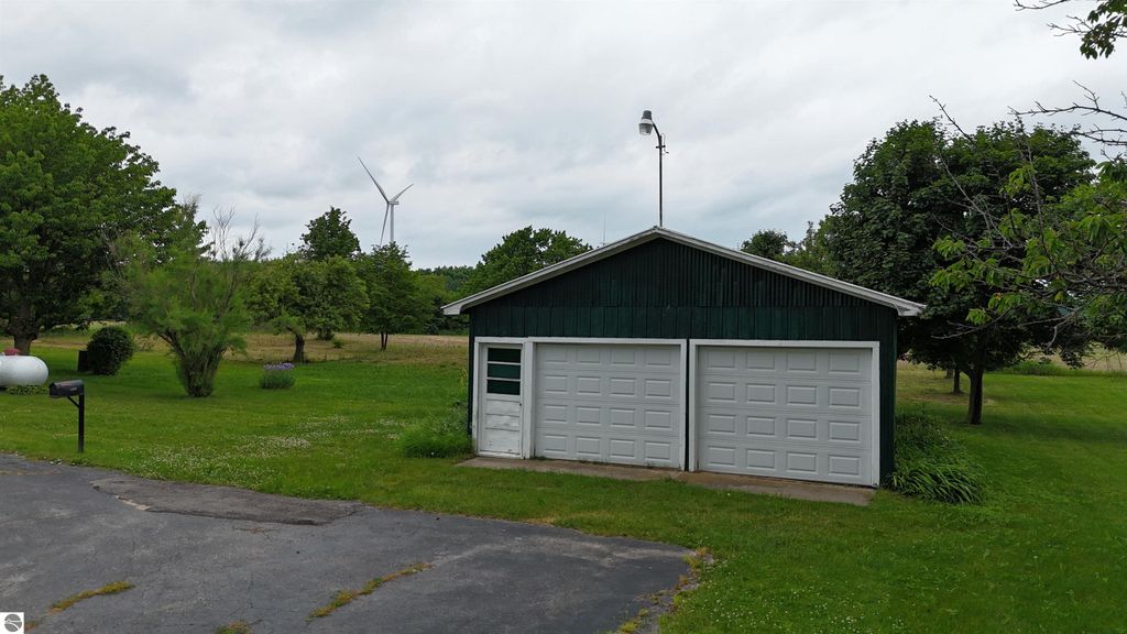 Image 3 of property listing at 2480 W Baseline Road, Mt Pleasant, MI 48858