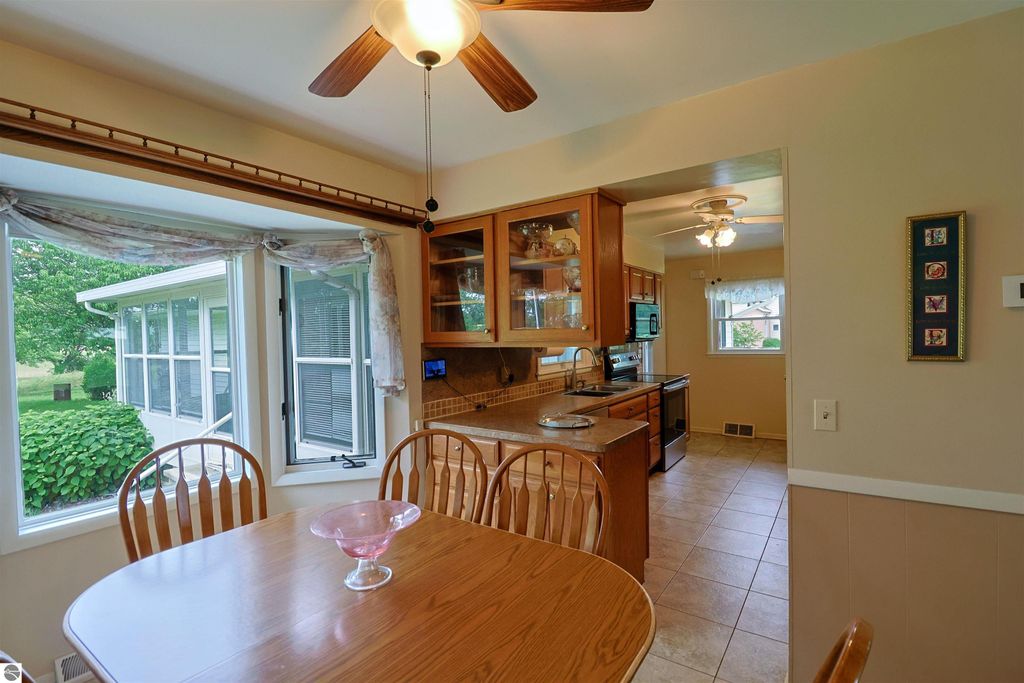 Image 7 of property listing at 2480 W Baseline Road, Mt Pleasant, MI 48858