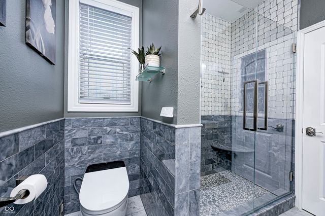 5914 Cabot Drive, Indianapolis, IN 46221