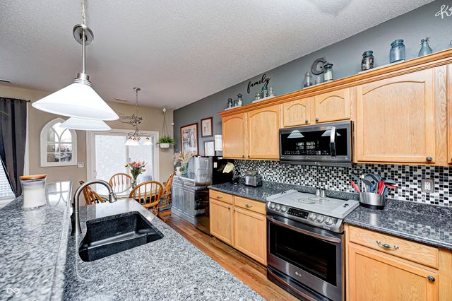 5914 Cabot Drive, Indianapolis, IN 46221