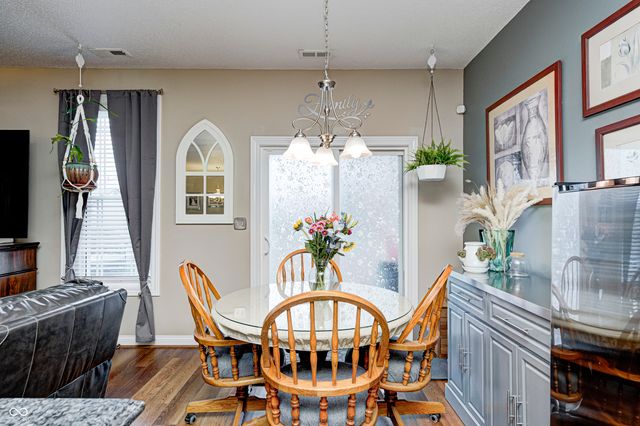 5914 Cabot Drive, Indianapolis, IN 46221