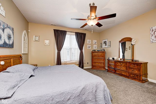 5914 Cabot Drive, Indianapolis, IN 46221