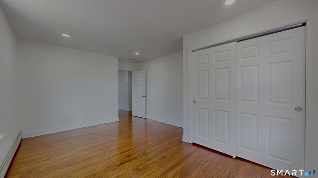 24 Bond Street, Hartford, CT 06114