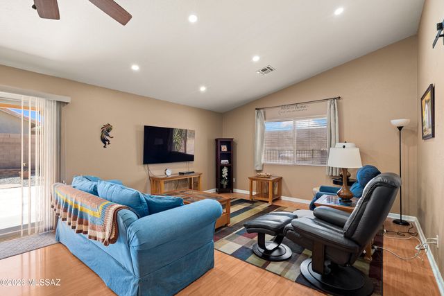 9300 E Amethyst Quartz Drive, Tucson, AZ 85747