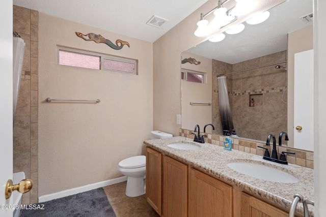 9300 E Amethyst Quartz Drive, Tucson, AZ 85747