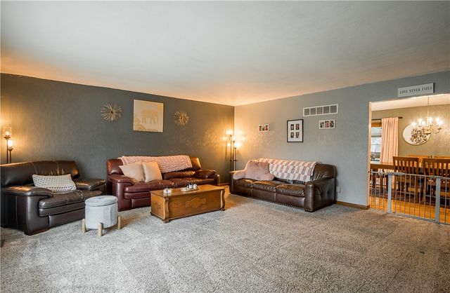 2165 Brookridge Drive, Beavercreek, OH 45431