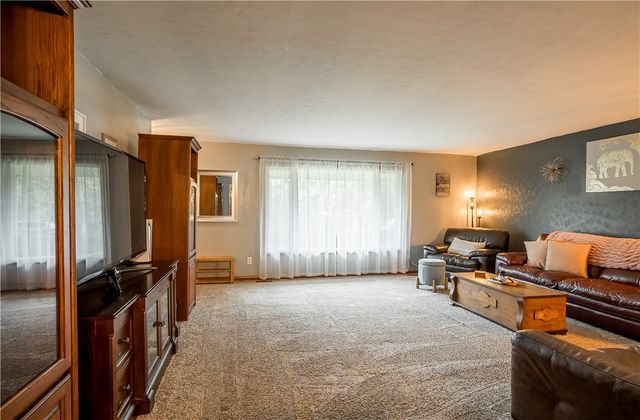 2165 Brookridge Drive, Beavercreek, OH 45431