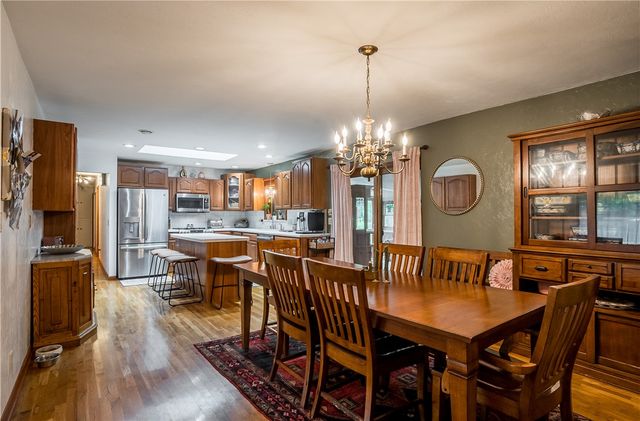 2165 Brookridge Drive, Beavercreek, OH 45431