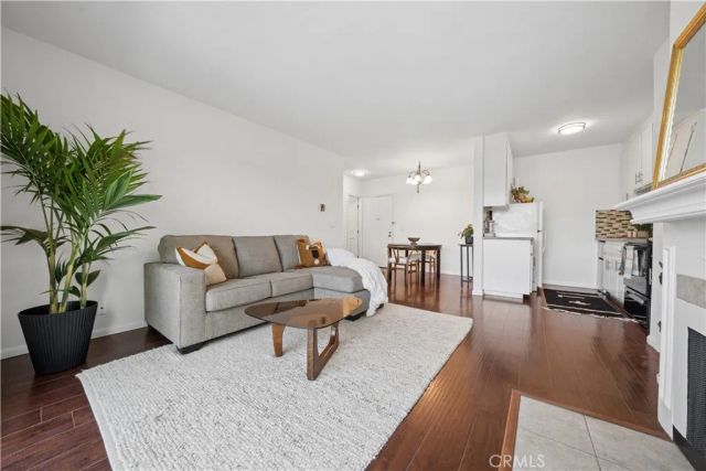 5840 Benner 301, Los Angeles, CA 90042
