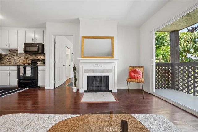 5840 Benner 301, Los Angeles, CA 90042