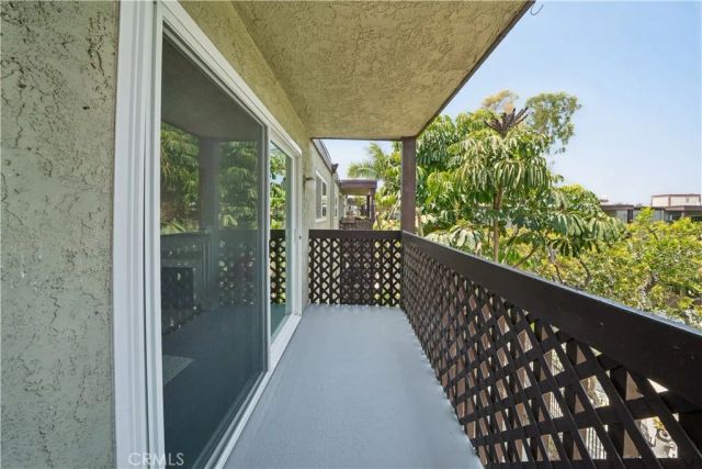 5840 Benner 301, Los Angeles, CA 90042