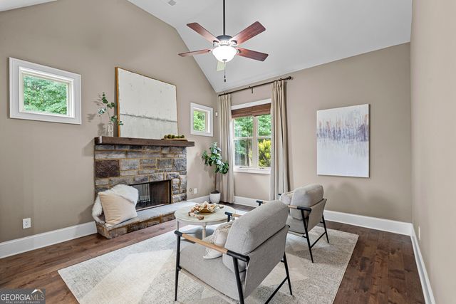 245 Discovery Lake Drive, Fayetteville, GA 30215