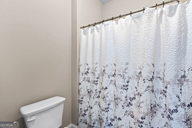 245 Discovery Lake Drive, Fayetteville, GA 30215