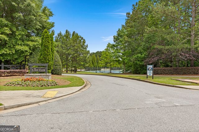 245 Discovery Lake Drive, Fayetteville, GA 30215
