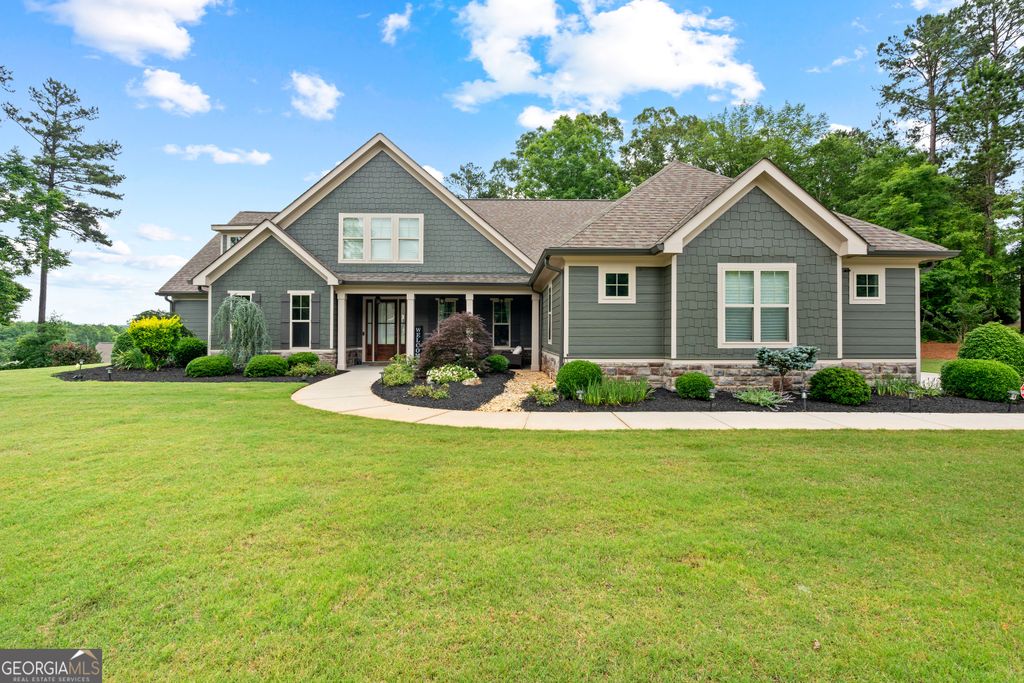 245 Discovery Lake Drive, Fayetteville, GA 30215
