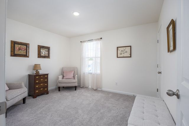 2122 Youngfellow Dr, Columbia, TN 38401